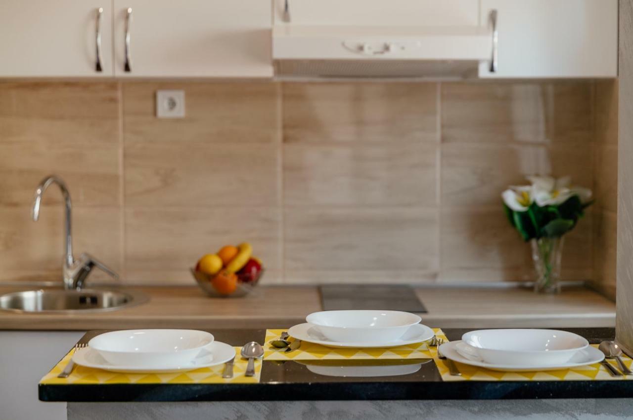 Apartman Mia Herceg Novi Exteriör bild