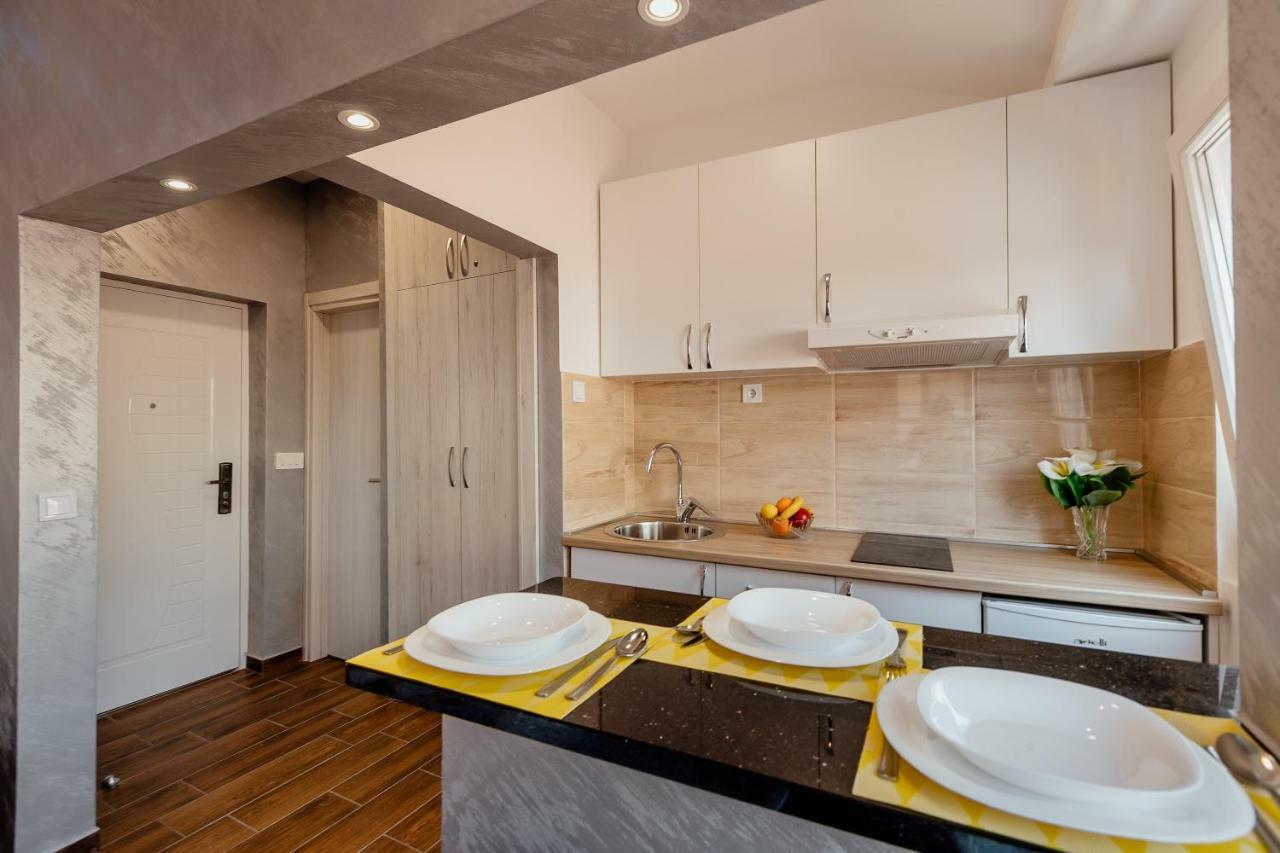 Apartman Mia Herceg Novi Exteriör bild